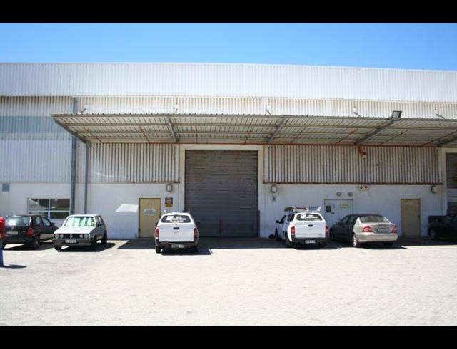 3,464M² FACTORY TO LET IN PAARDEN EILAND